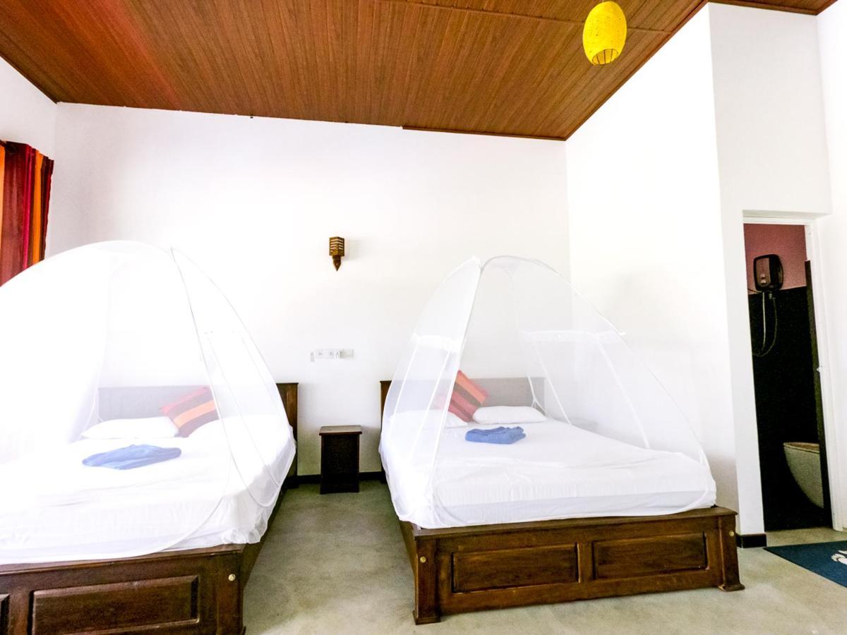 Luvi Lucas River Side Weligama Exterior foto
